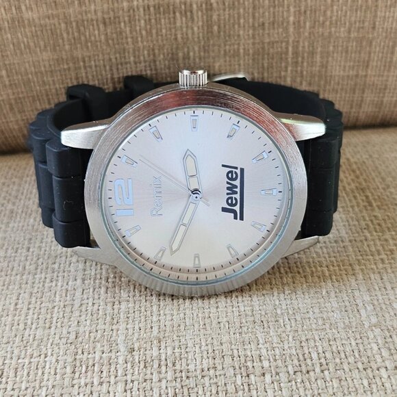 Remix Unisex Wristwatch Quartz Analog Silver Tone case Black Rubber Strap Watch - Picture 7 of 11